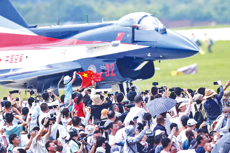 纲手大胸掰开白虎长春航空展迎来首个公众日